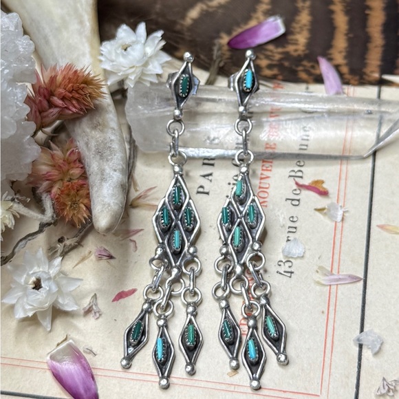 Artisan Native American Sterling Silver Turquoise Chandelier Dangle Earrings - Picture 8 of 10